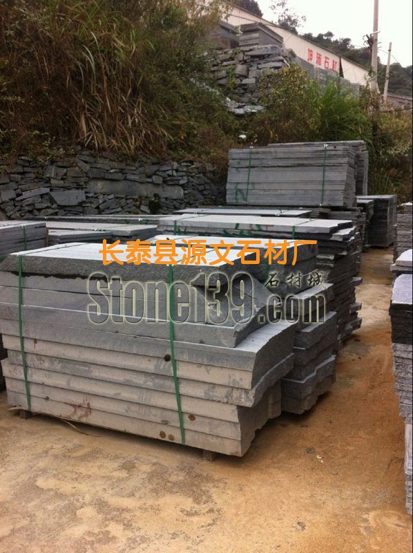 長泰源文石材廠芝麻黑花崗巖產(chǎn)品