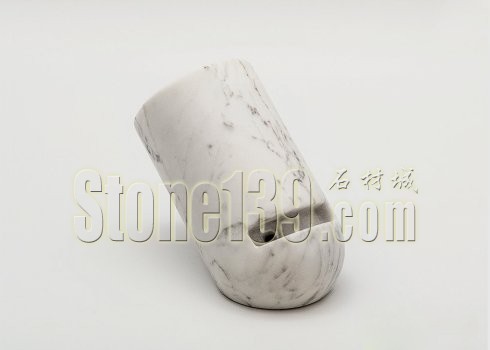 意大利設計師打造的大理石材質的手機音頻放大器3