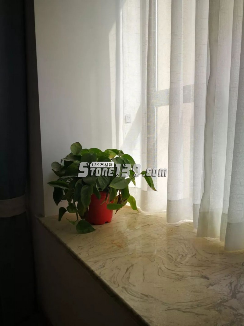 飄窗窗臺，還是石材的耐用！