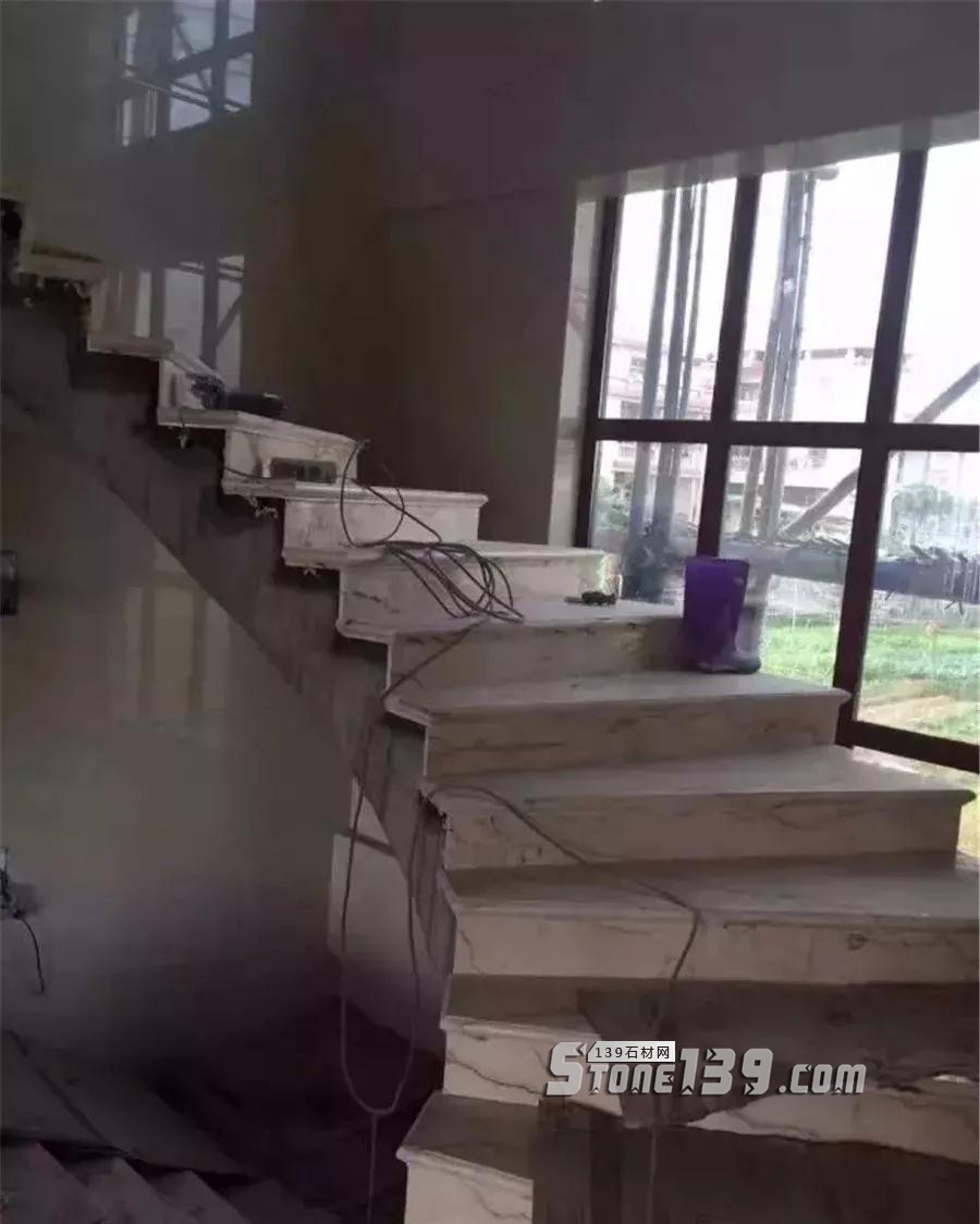 為什么旋轉(zhuǎn)樓梯一定要用石材？