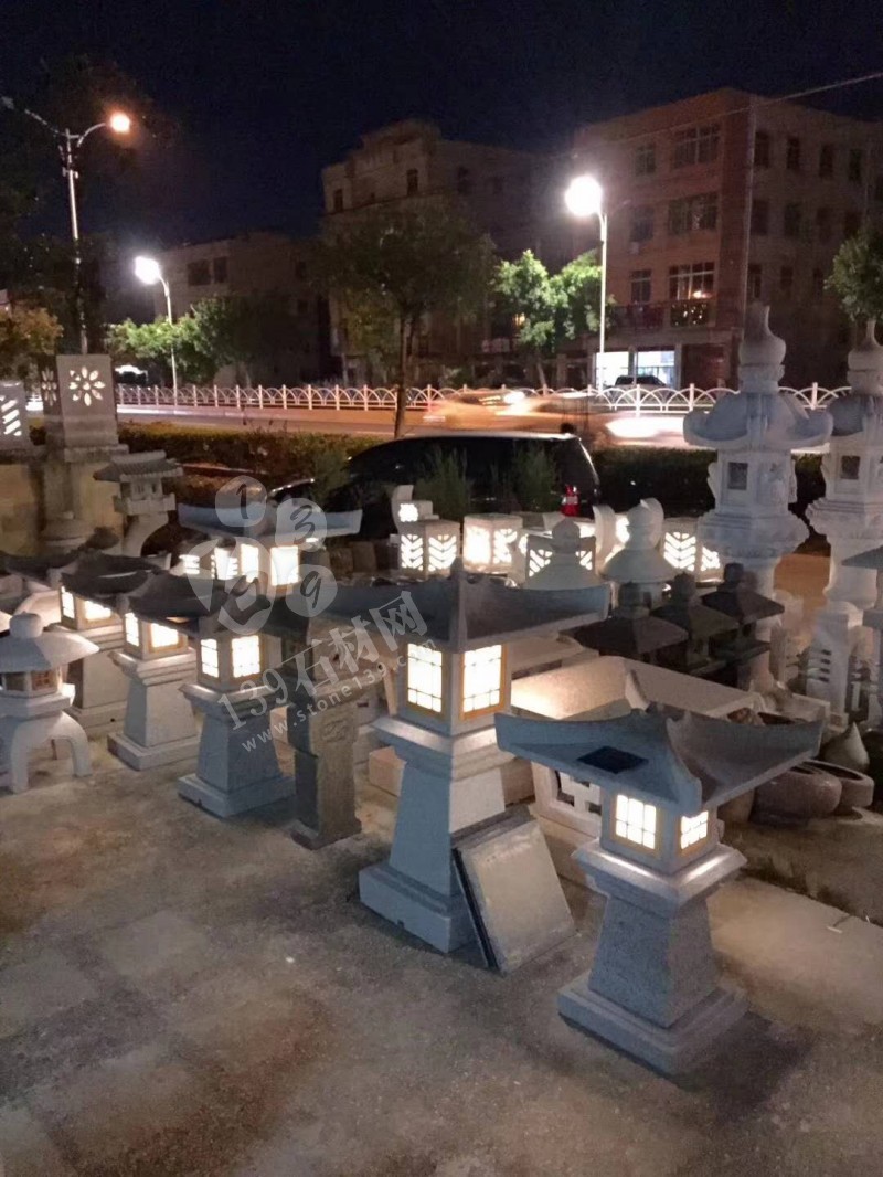 夜晚會(huì)發(fā)光的石雕產(chǎn)品