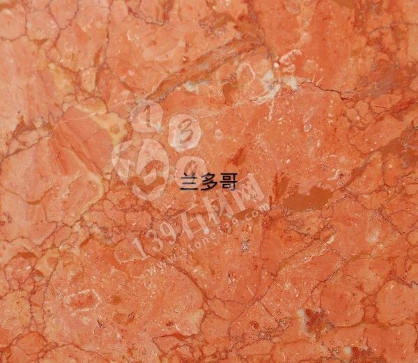 或許這些橙紅色的大理石會(huì)熱銷 因?yàn)?019年流行“珊瑚橘”主色調(diào)