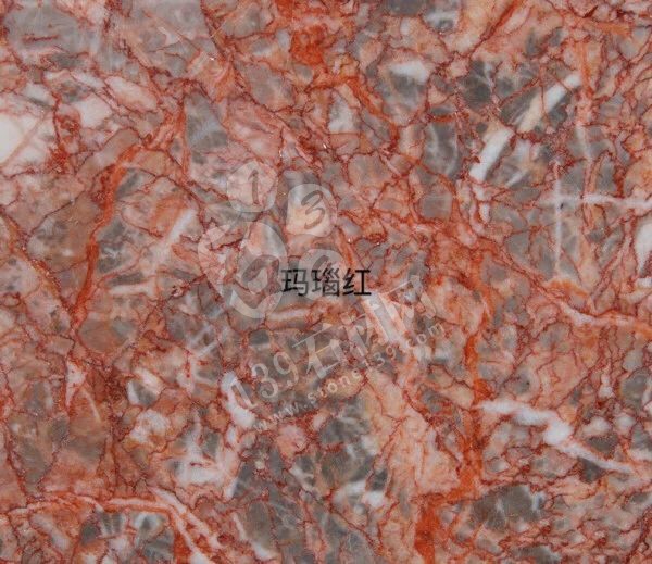或許這些橙紅色的大理石會(huì)熱銷 因?yàn)?019年流行“珊瑚橘”主色調(diào)