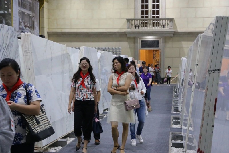 福建水頭大板市場競爭還只拼硬件?那你就輸了......