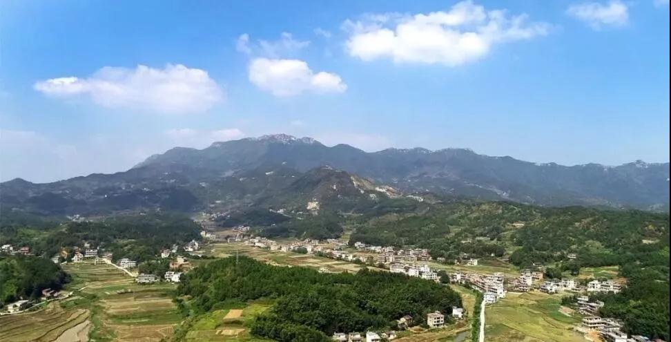 湖南衡陽縣井頭石材礦區環境污染問題在8月30日前必須完成整改