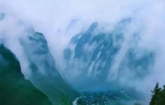石材予人，良益甚深！歷經(jīng)億萬年自然形成！