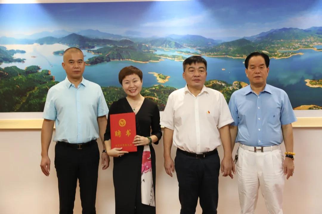 【石界大愛】近期，眾多石企認捐數千萬，用于開展扶貧濟困、文化教育等慈善公益活動