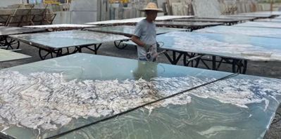 福建水頭奢石加工火爆，年底或增加至30臺設(shè)備