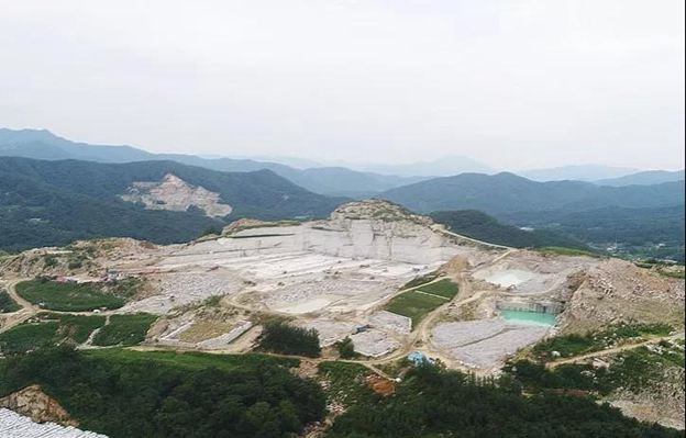 “東北亞石都”吉林蛟河石材（象牙白與吉林白對(duì)比）欣賞！