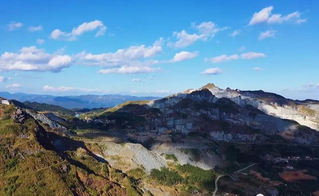圖賞封礦后的福建最大石材礦山——長(zhǎng)泰吳田山!