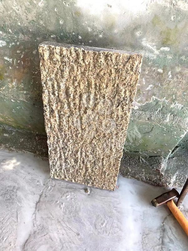 石材菠蘿面用機打和手工有什么區(qū)別？