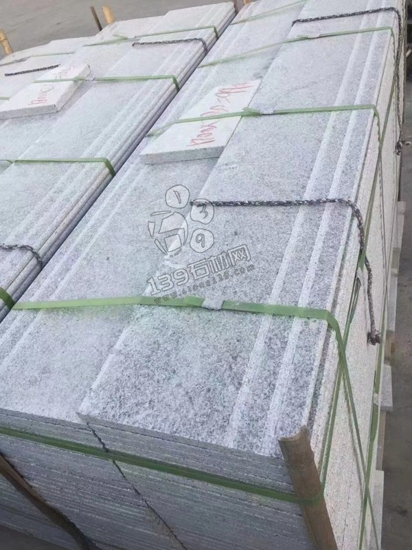 河南泌陽生產廠家主要產品（芝麻白、芝麻灰）花崗巖